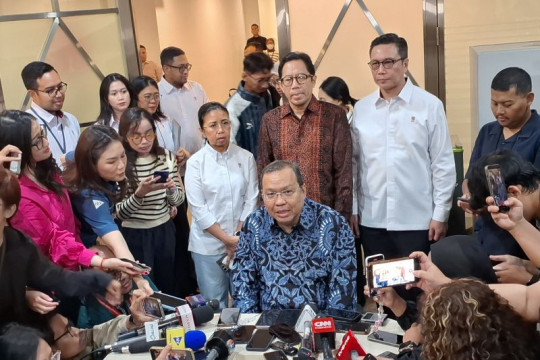 Direktur Utama BEI Iman Rachman mengundurkan diri