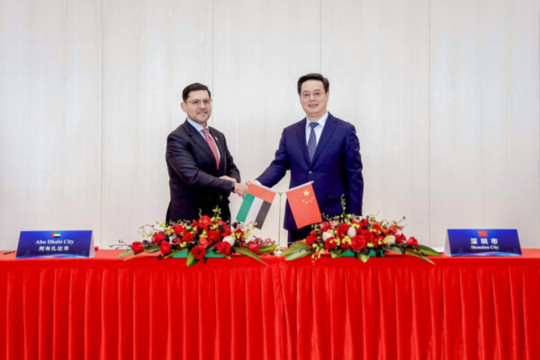 Abu Dhabi dan Shenzhen menandatangani Perjanjian Kota Kembar yang inovatif untuk meningkatkan hubungan bilateral