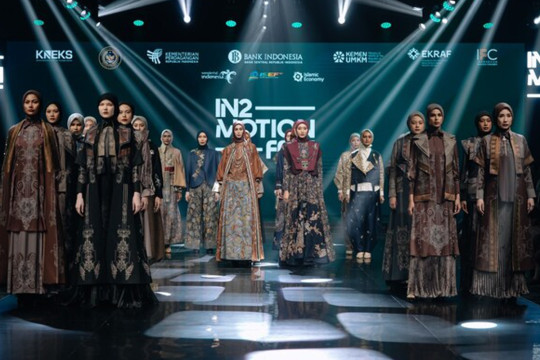 Bank Indonesia Successfully Hosts the Peak Event of IN2MOTIONFEST 2025, Showcasing 1,785 Modest Fashion