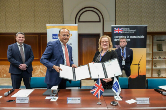 BII and ADB Trade and Supply Chain Finance Program sign $100m risk sharing agreement