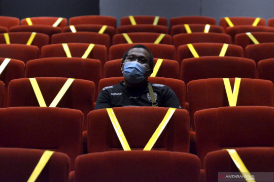Warga Jakarta Kategori Kuning di PeduliLindungi Boleh Kunjungi Bioskop