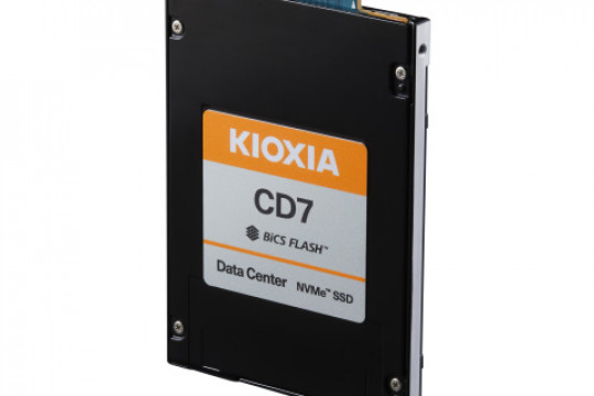 Kioxia perkenalkan SSD EDSFF pertama dengan teknologi PCIe® 5.0