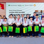 Cathay United Bank HCM Branch Salurkan Beasiswa "Elevated Tree Program" untuk Para Pelajar Kurang Mampu di Quang Nam
