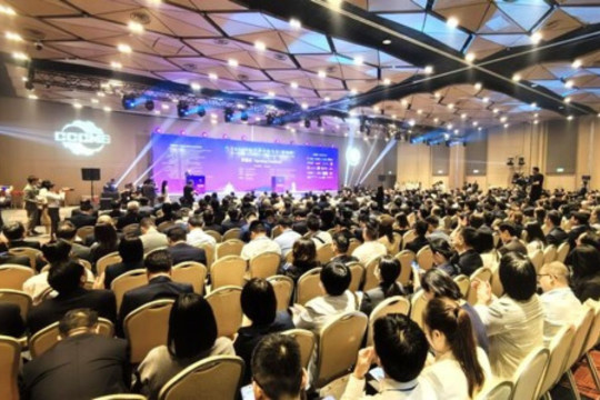 CCTV+: 2024 Conference on International Industrial Cooperation & China's Machinery and Electronics Show Kicks off