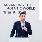 Huawei Releases Intelligent WAN White Paper in AI Era