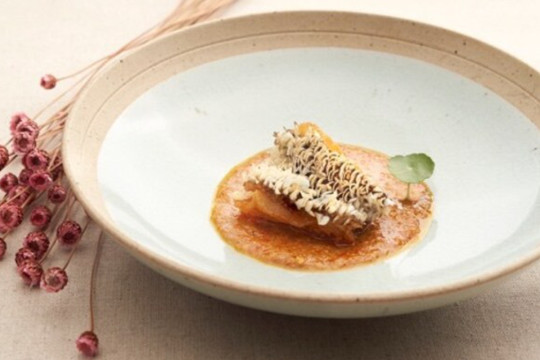 Commanding Accolades: Peach Blossoms and Executive Chinese Chef Edward Chong Honoured by Multiple International Award