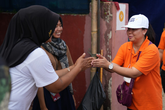 Mirae Asset Salurkan 250 Paket Bantuan untuk Korban Gempa Cianjur