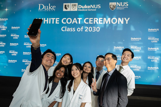 Record number of women join Duke-NUS as Class of 2030 brings diverse life and work experiences into medicine