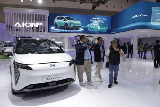 Debut Perdana HYPTEC HT dan AION ES di GIIAS 2024, AION Indonesia Menawarkan Garansi Seumur Hidup