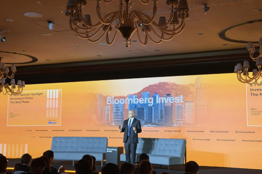 Chief Investment Officer, Global Equity, E Fund HK - Jeff Li Soroti "Tiga Perubahan Besar" di Ajang Bloomberg Invest