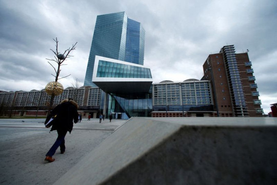 ECB akan naikkan suku bunga lagi dan hadapi pertanyaan jalan ke depan