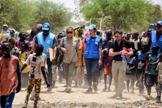 Respons Pengungsi Sudan: Education Cannot Wait Mengumumkan Hibah Sebesar US$3 Juta untuk Chad