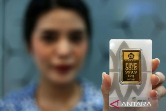 Emas Antam pada Selasa naik Rp3.000 jadi Rp1,481 juta per gram