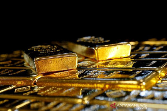 Emas sentuh level tertinggi lebih dari 1 bulan dipicu krisis Ukraina