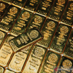 Harga emas Antam hari ini turun lagi ke angka Rp1,908 juta/gram