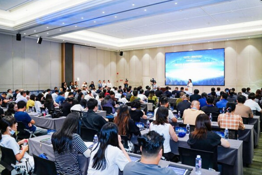 One Heung Kong Redefines Future Living with TechInnovations, Debuts at International Invention Expo and Guangzhou Fair