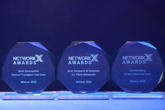 Huawei Raih Tiga Penghargaan "All-Optical Network" di Ajang Network X 2025