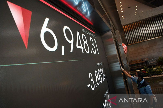 IHSG Jumat dibuka menguat 13,97 poin ke posisi 6.535