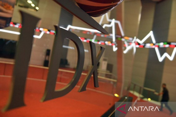 IHSG Senin dibuka menguat 25,72 poin