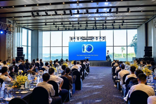 Rayakan Hari Jadi Ke-10, imToken Tempuh Arah Strategis Baru: Bertransformasi dari Dompet Digital Menjadi Antarmuka