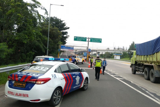 Urai Kepadatan Kendaraan, Jasa Marga Tutup Sementara Jalan Layang MBZ
