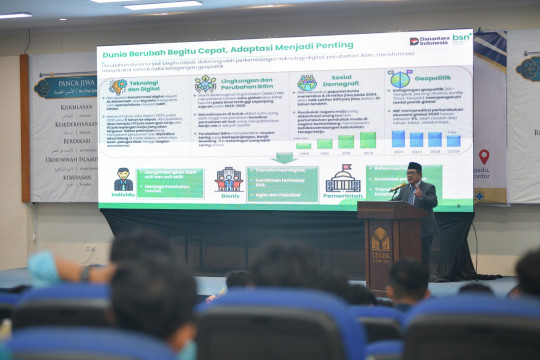 BSN Ajak Santri Perkuat Literasi Ekonomi Syariah Indonesia