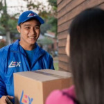 Lazada Perkuat Komitmen Pemberdayaan Lewat Fasilitas Khusus Mitra Kurir, Dukung Operasional Harian