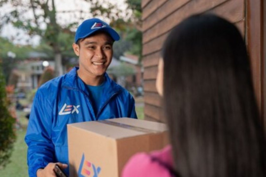 Lazada Perkuat Komitmen Pemberdayaan Lewat Fasilitas Khusus Mitra Kurir, Dukung Operasional Harian