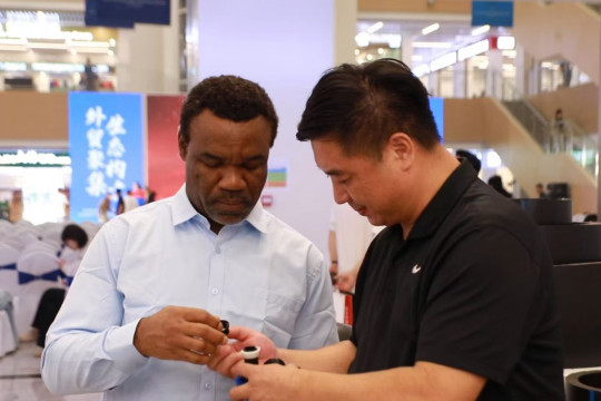 Linyi Trade City di Tiongkok Bagian Timur Buka Pusat Pengadaan Internasional, Dorong Aktivitas Perdagangan Global
