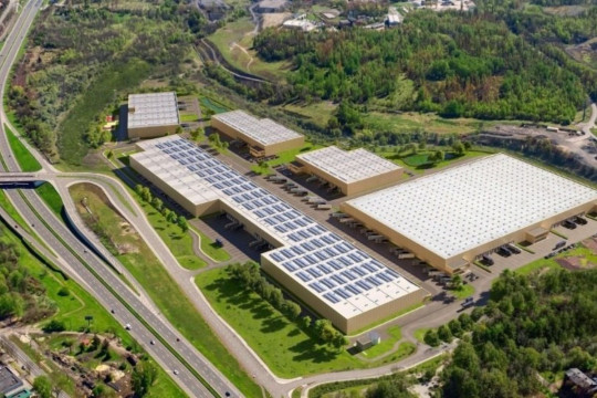 LX Pantos Percepat Ekspansi Global dengan Mengakuisisi Pusat Logistik di Polandia