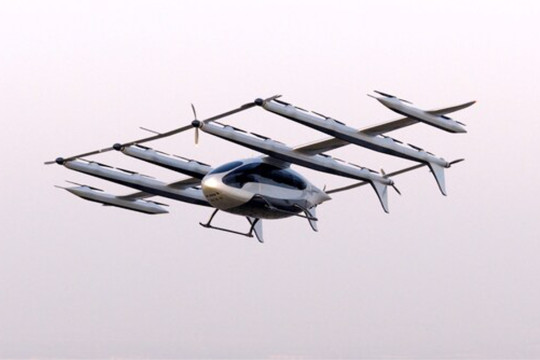 AutoFlight Unveils World's First 5-Ton Class eVTOL Aircraft