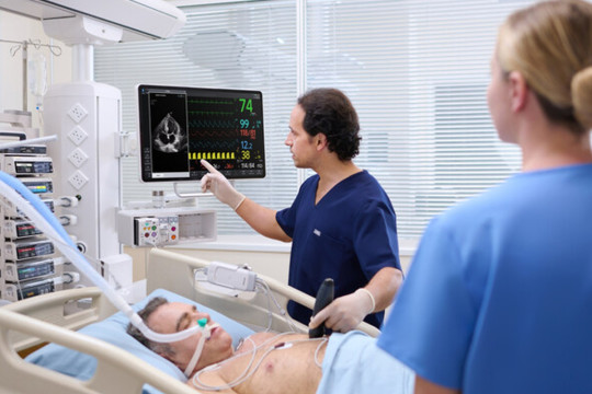 Mindray Debuts Next-Generation BeneVision V Series Patient Monitoring System at Euroanaesthesia 2025