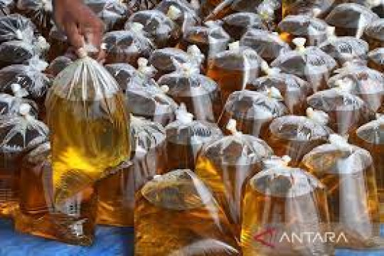 Semester I 2022, ID FOOD Distribusikan 62 Juta Liter Minyak Goreng