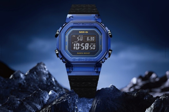Casio to Release MR-G Crafted in Blue Sapphire Crystal