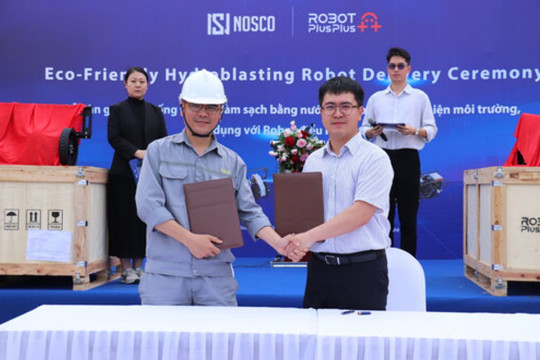 RobotPlusPlus Delivers Eco-Friendly Hydroblasting Robots to NOSCO Shipyard in Vietnam