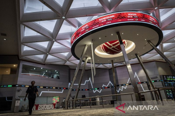 IHSG Selasa dibuka menguat 19,92 poin ke posisi 6.057