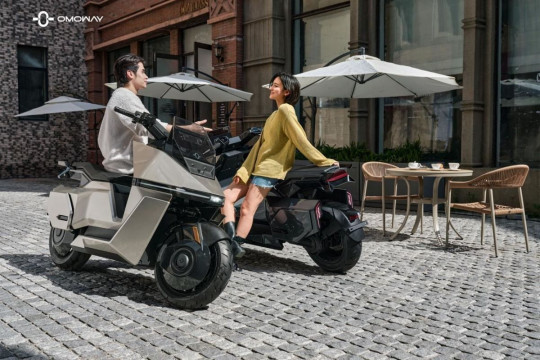 OMOWAY Membuka Pre-order: Harga mulai dari Rp 44.5 Juta plus Subsidi Eksklusif Rp 9 Juta dan Garansi Baterai 7 Tahun