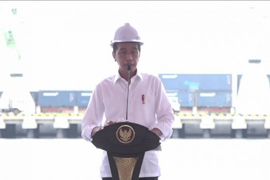 Presiden Resmikan Penggabungan Pelindo dan Terminal Wae Kelambu