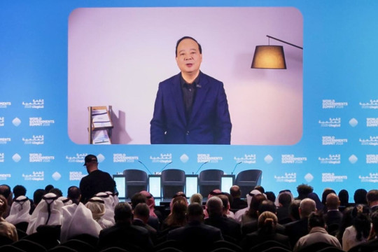 Robin Zeng: Mewujudkan Era Energi Berkelanjutan dengan Teknologi Nol Karbon