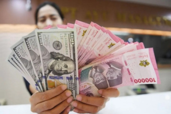 Rupiah melemah dipengaruhi kenaikan imbal hasil obligasi AS