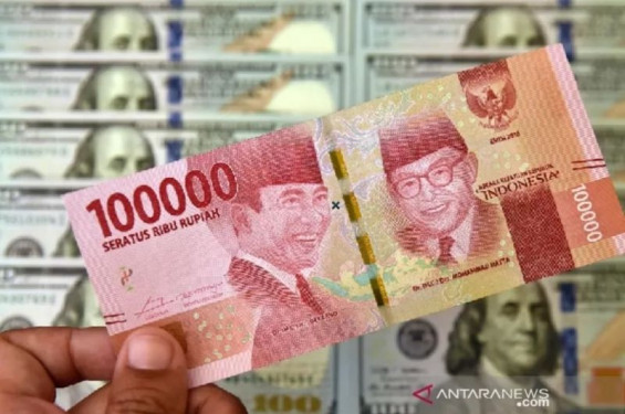 Turun 4 persen, Analis ingatkan tekanan Rupiah membebani IHSG