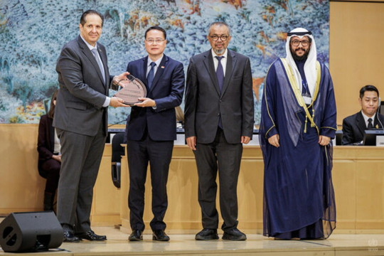 SingHealth Receives International Awards for Healthy Ageing and Population Health Initiatives