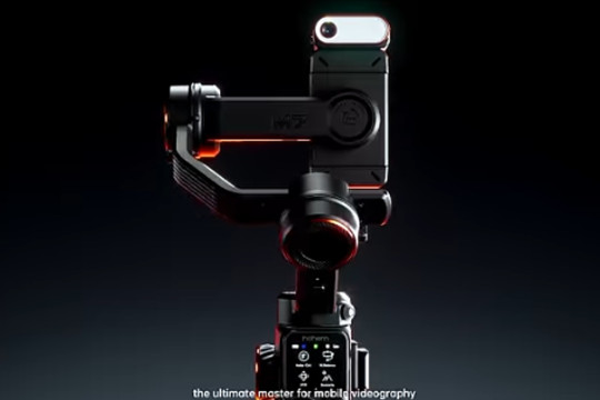 Hohem iSteady M7, the Ultimate AI Gimbal for Mobile Filmmaking