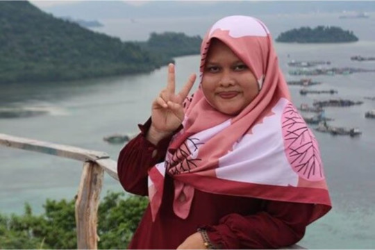 Pemenang "Pearson English Language Teaching Award", Salah satu Dari 12.000 Guru Peserta Program