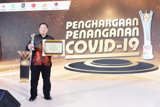 Dexa Group Terima Anugerah PPKM Award