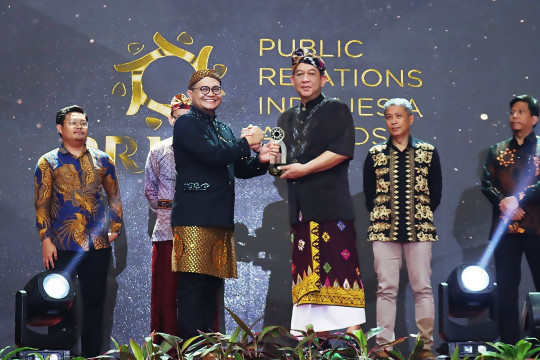 Dexa Group Raih Penghargaan PR Indonesia Awards 2023