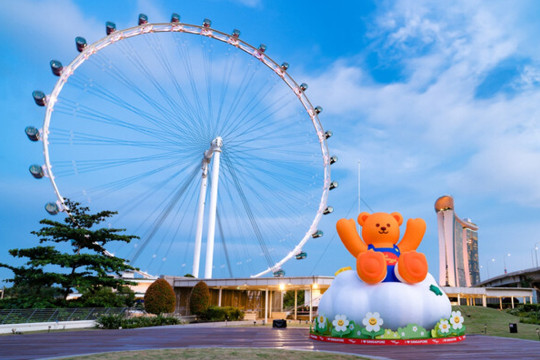 Wiggle Wiggle Terbang Tinggi - Wahana Kincir Bertema Wiggle Wiggle Pertama di Dunia Hadir di Singapore Flyer