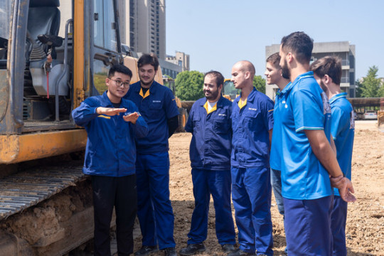 XCMG Technician College Graduates Secure Global Construction Industry Roles