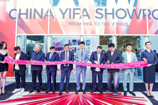 Yifa's Original Womenswear Brands Make a Bold Statement at WHITE Milano